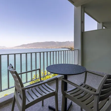 Messinian Bay Hotel Kalamata Exterior photo