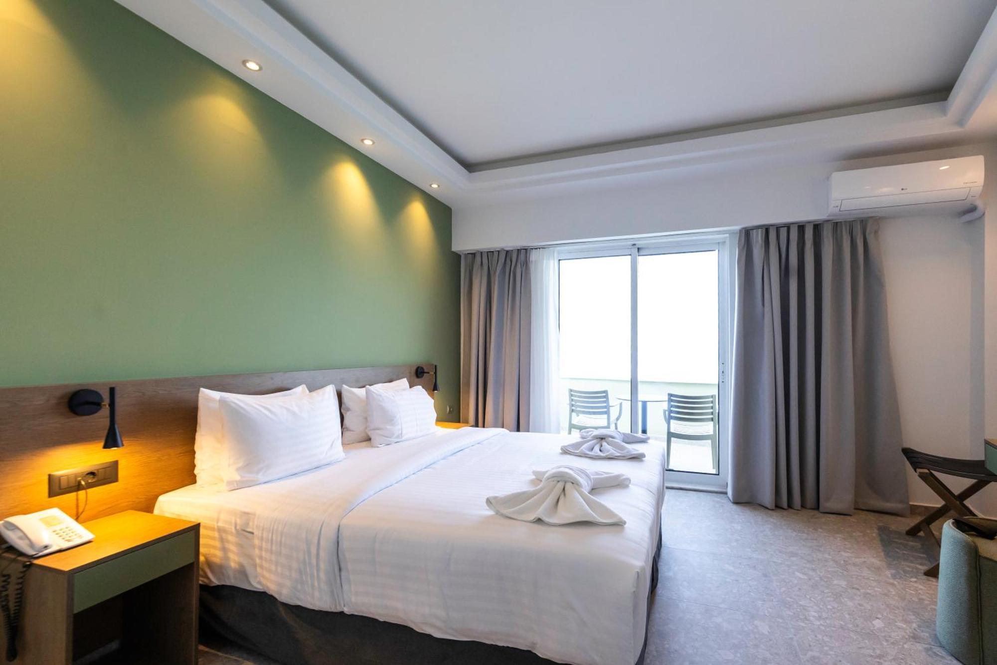 Messinian Bay 4* קלמאטה