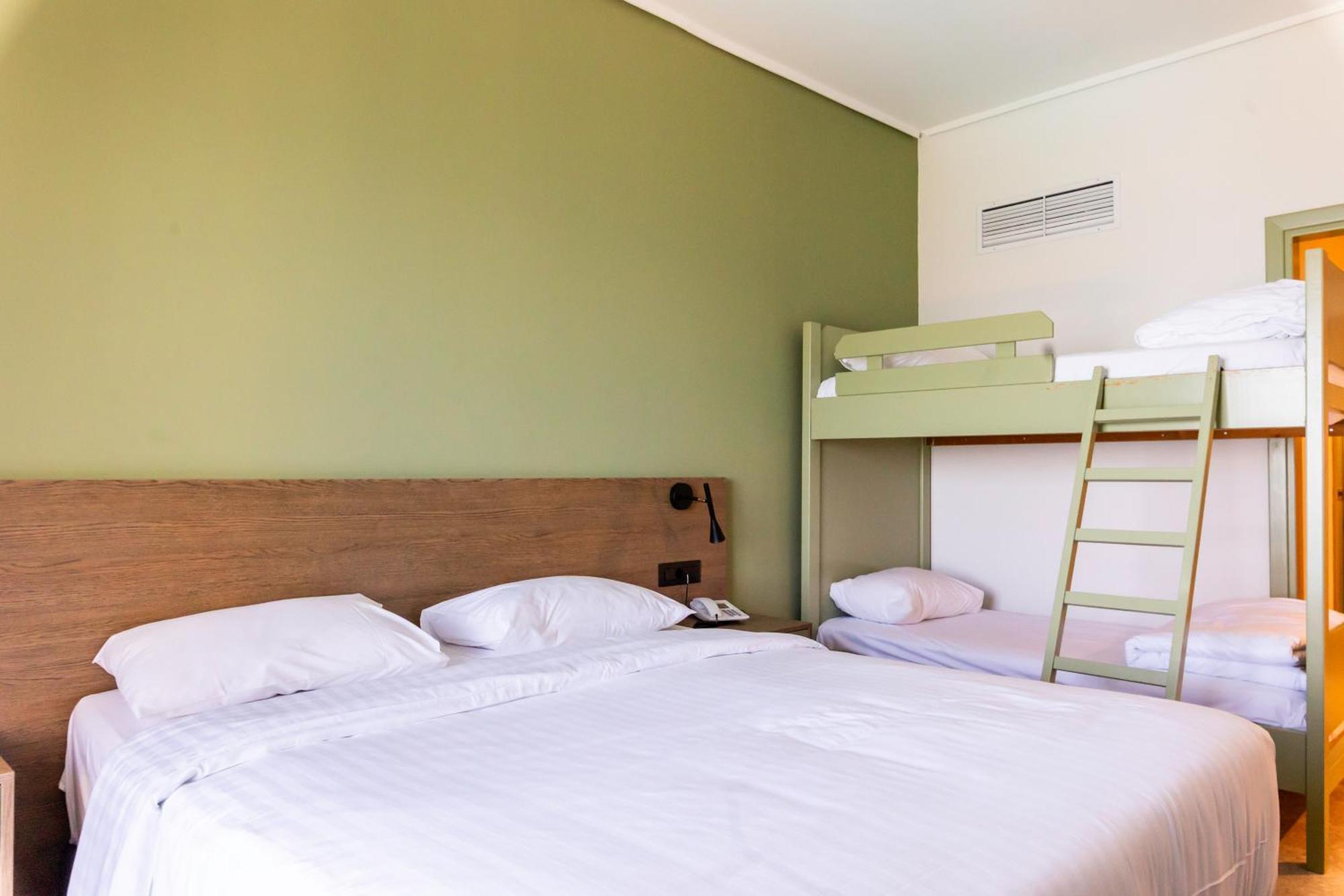 Messinian Bay Hotel 4*