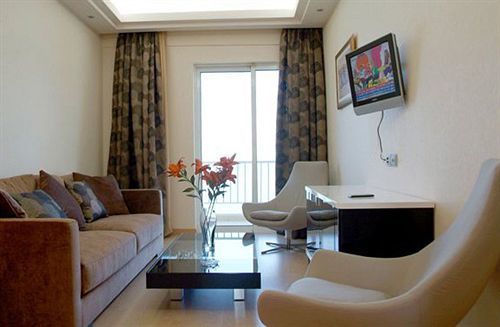 Messinian Bay 4* קלמאטה